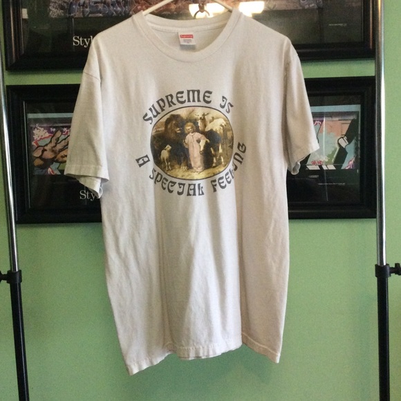 Supreme XL T-Shirt - Picture 1 of 2